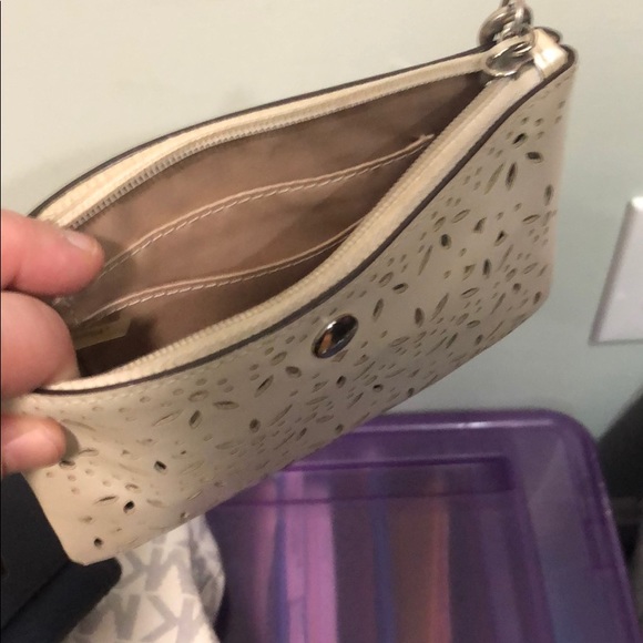 Coach wristlet - Picture 2 of 2